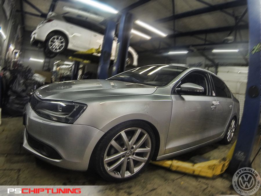 Jetta inside1