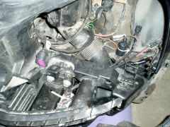 Установка Hella Dynabym на VW Jetta