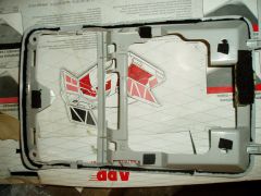 Шумоизоляция переднего плафона освещения в салоне