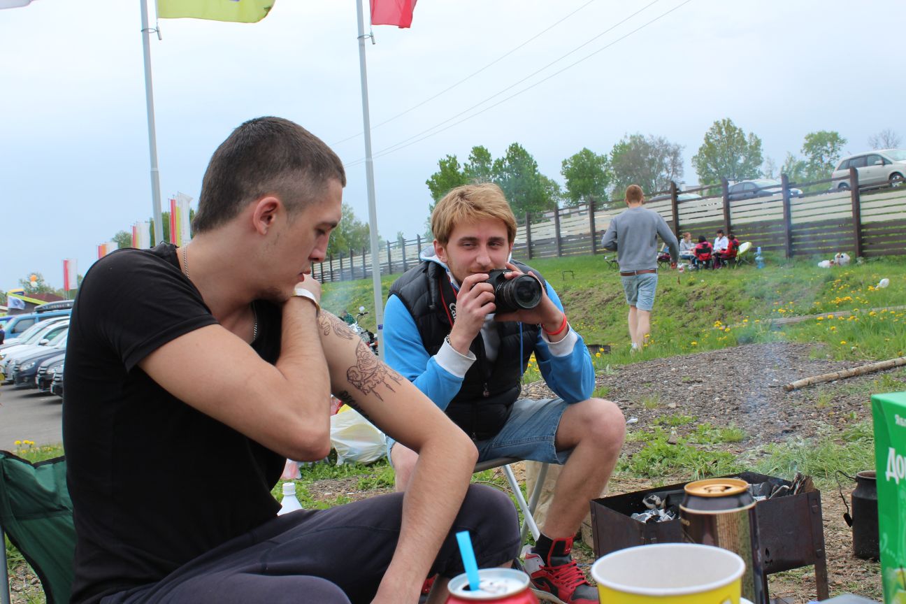 Питер демонстрирует тату