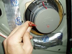 Установка задних динамиков Focal 165 CA1