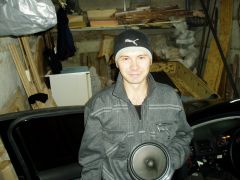 Установка задних динамиков Focal 165 CA1