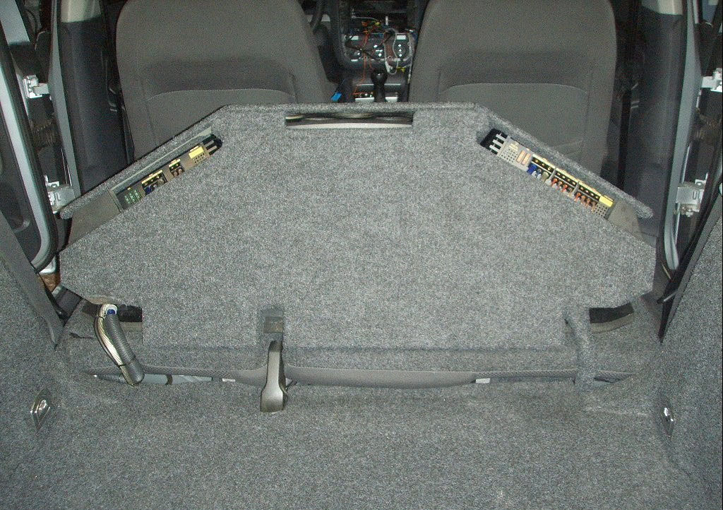 инсталляции САБа на примере 5 гольфа