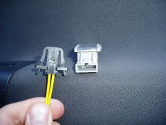 Установка подсветки макияжных зеркал и шумоизоляция потолка