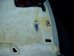 Установка подсветки макияжных зеркал и шумоизоляция потолка