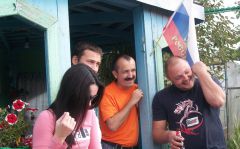 Дневной вертеп!