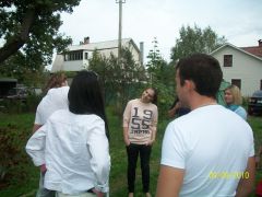 Дневной вертеп!