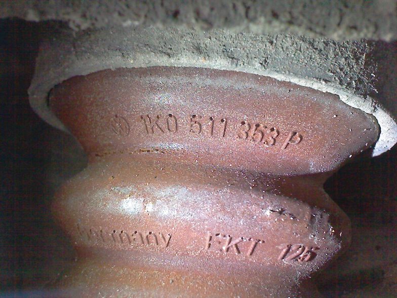 отбойник задний