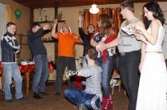 Клубные актеры.