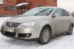 Замёрзшие машинки после ночи...