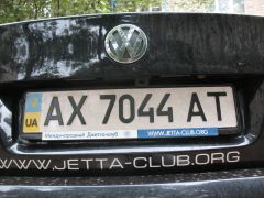 Установленная ручка от тигуана с камерой заднего вида на джетта