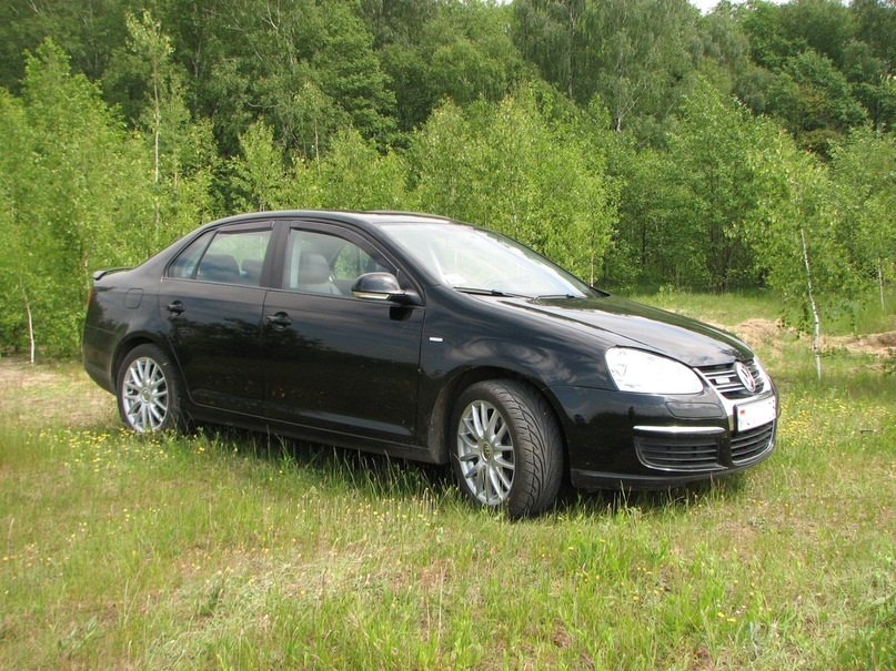 VW Jetta V