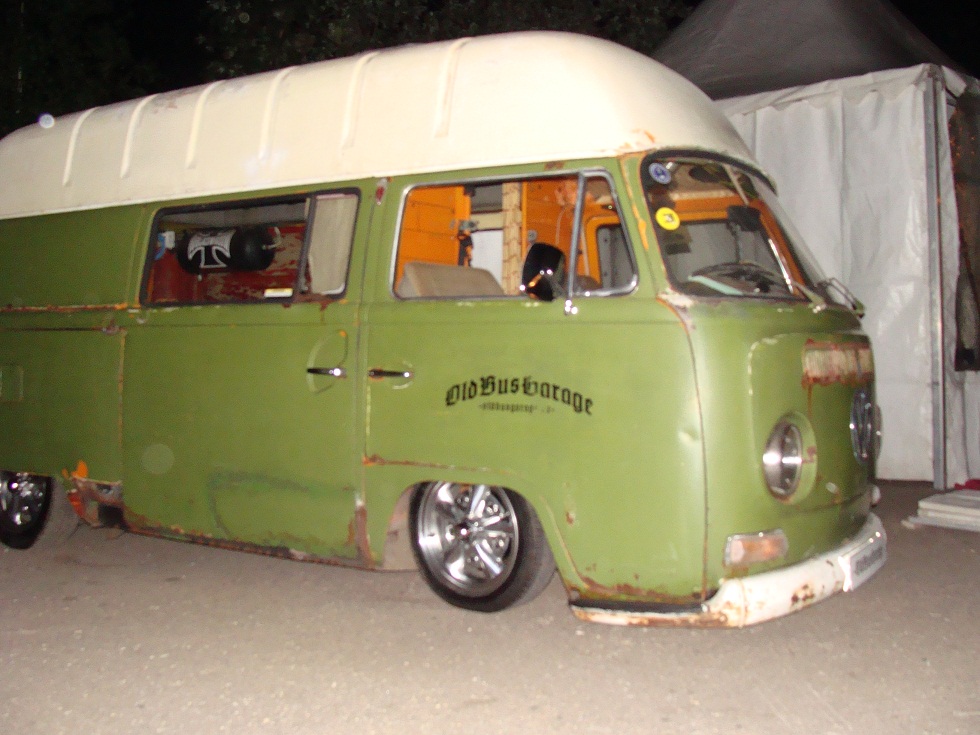 bus