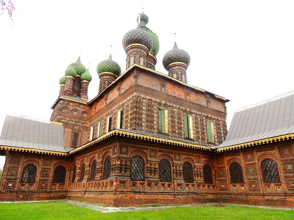 Церковь Иоанна Предтечи в Толчковской слободе.